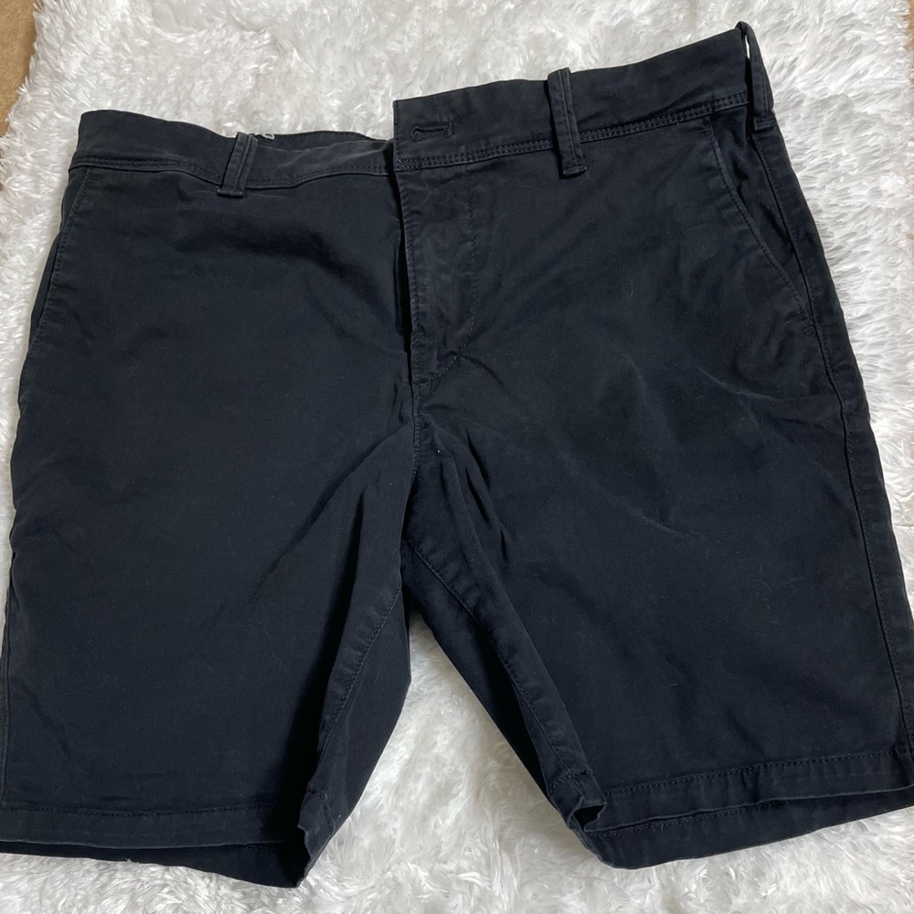 Express Men's 30 Black Flat Front Shorts